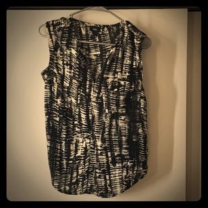 Black and ivory pattern top